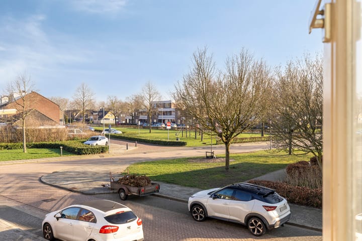 Photo 3 of Dahliastraat 7