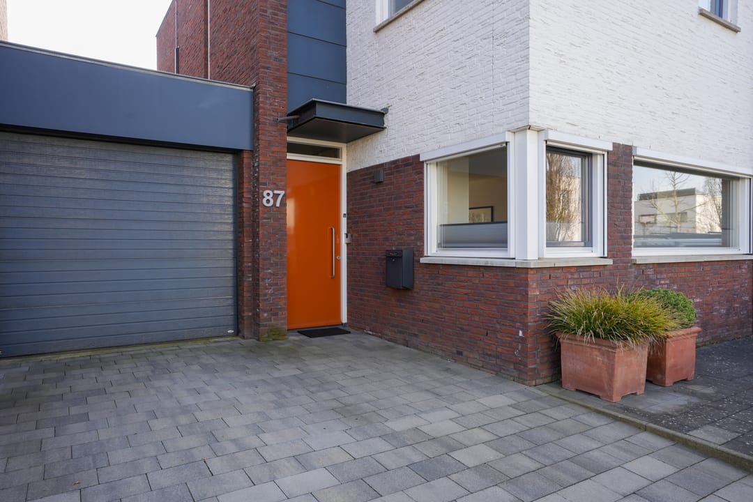 Modern and Energy-Efficient Home with Hill Views in Vaals — 26