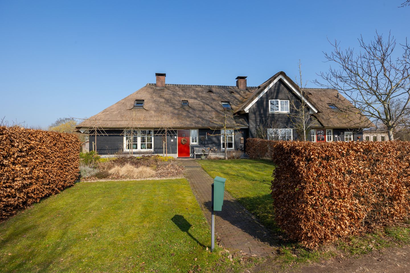 Sustainable Swedish-inspired Country House Near the IJssel — 49