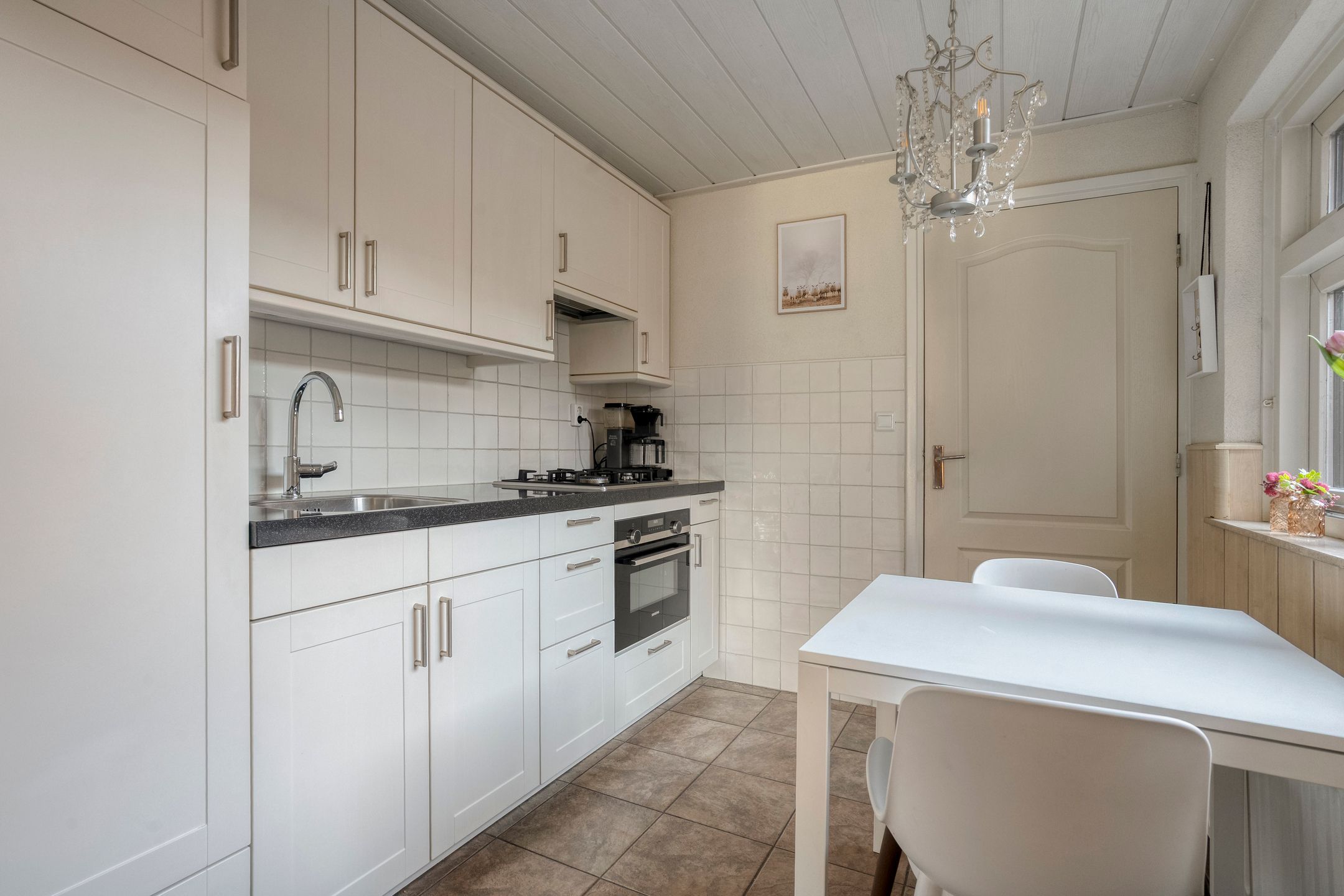 Photo 9 of Marijkestraat 11