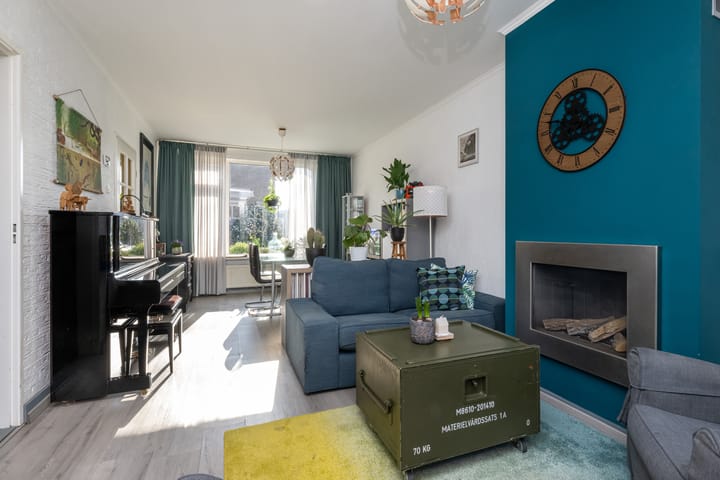 Photo 2 of Frank van Borselenstraat 35