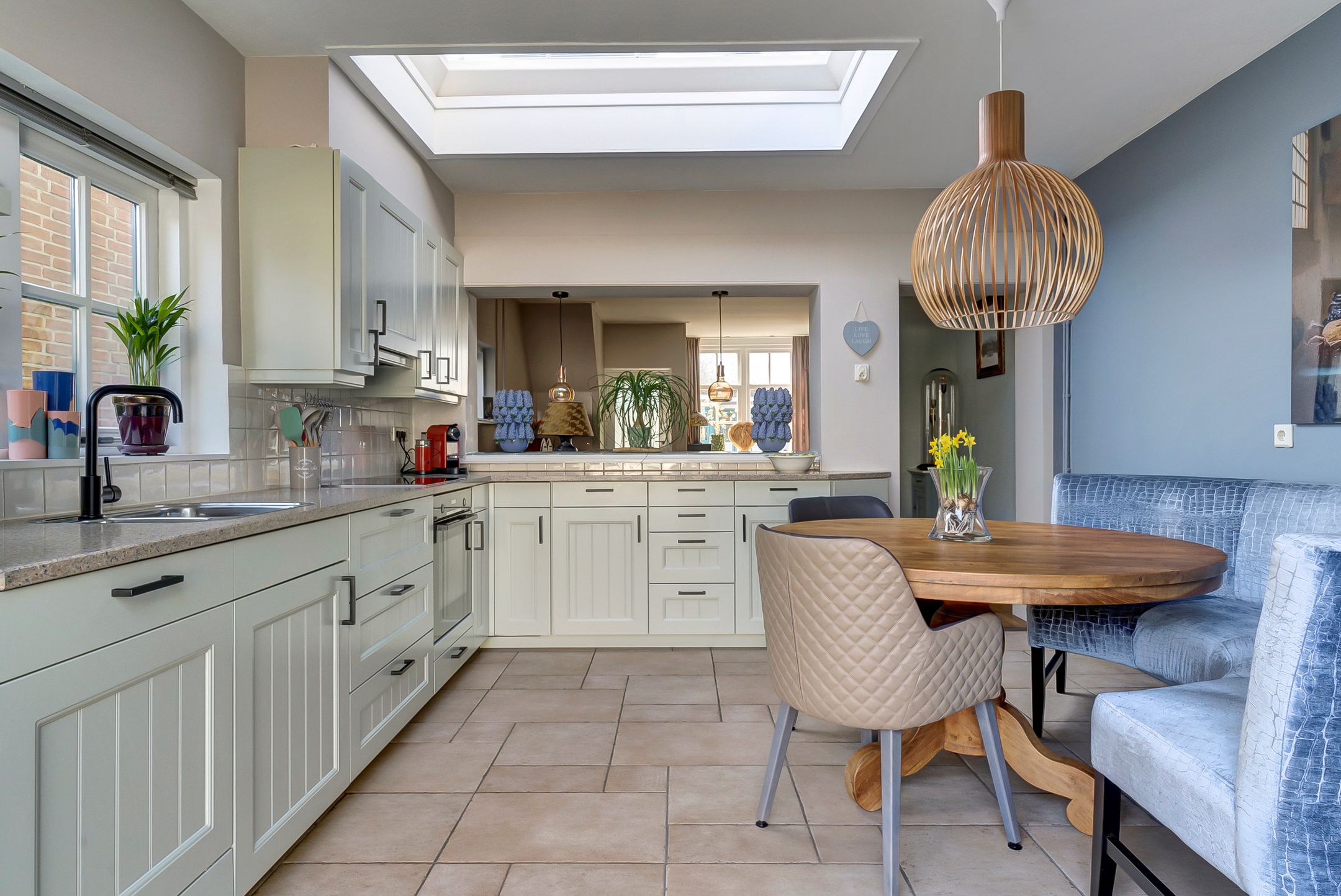 Foto 15 van Valburgseweg 8