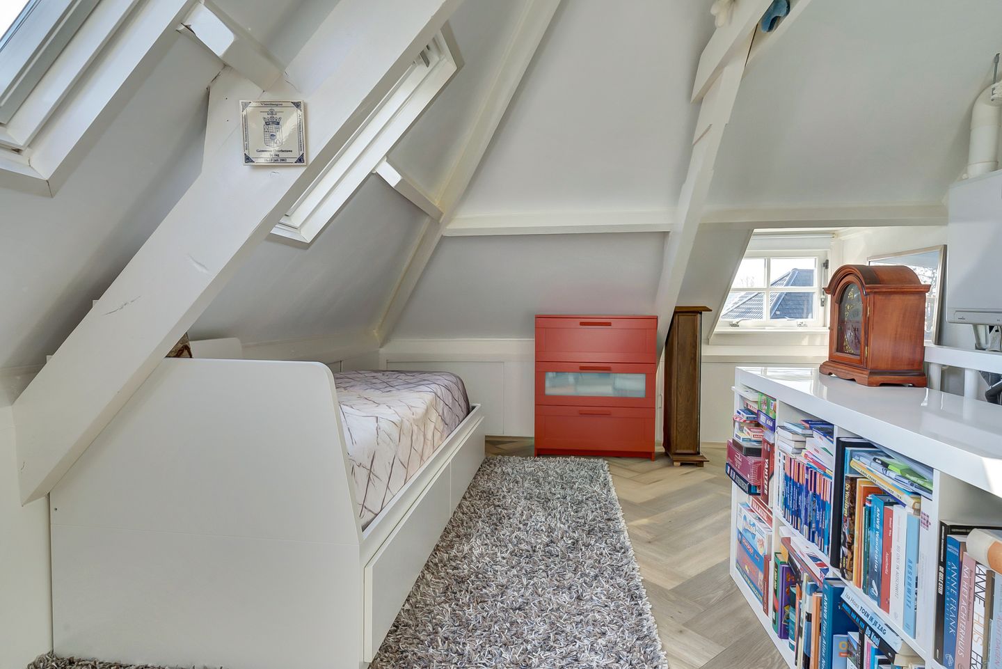 Foto 25 van Valburgseweg 8