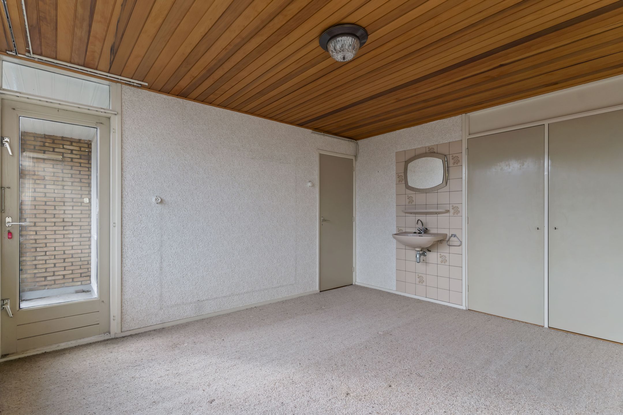 Photo 3 of Reeweg 67