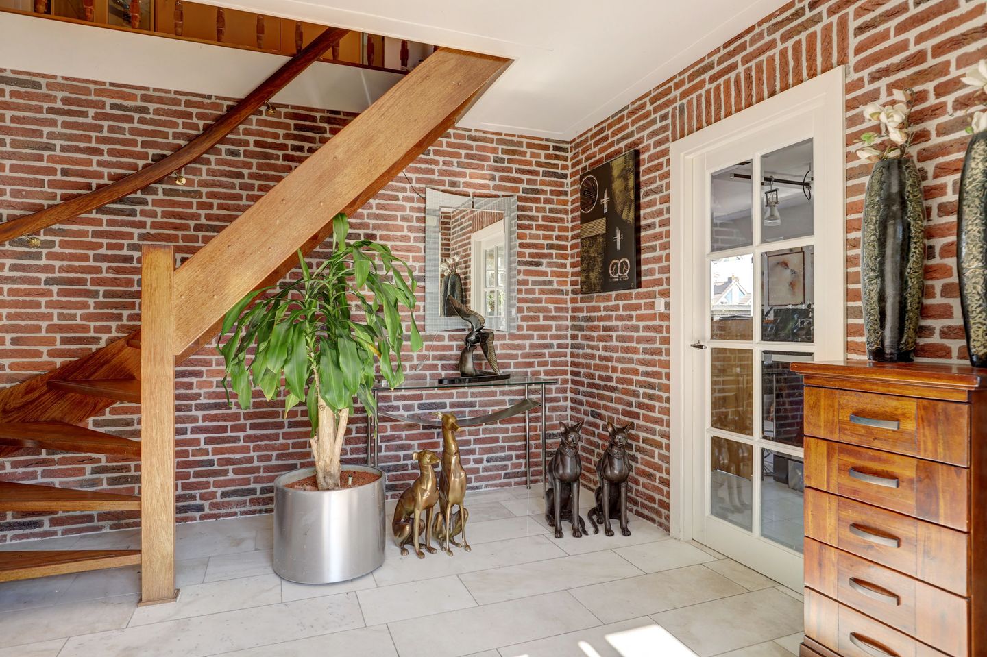 Photo 10 of Leeuwerik 6