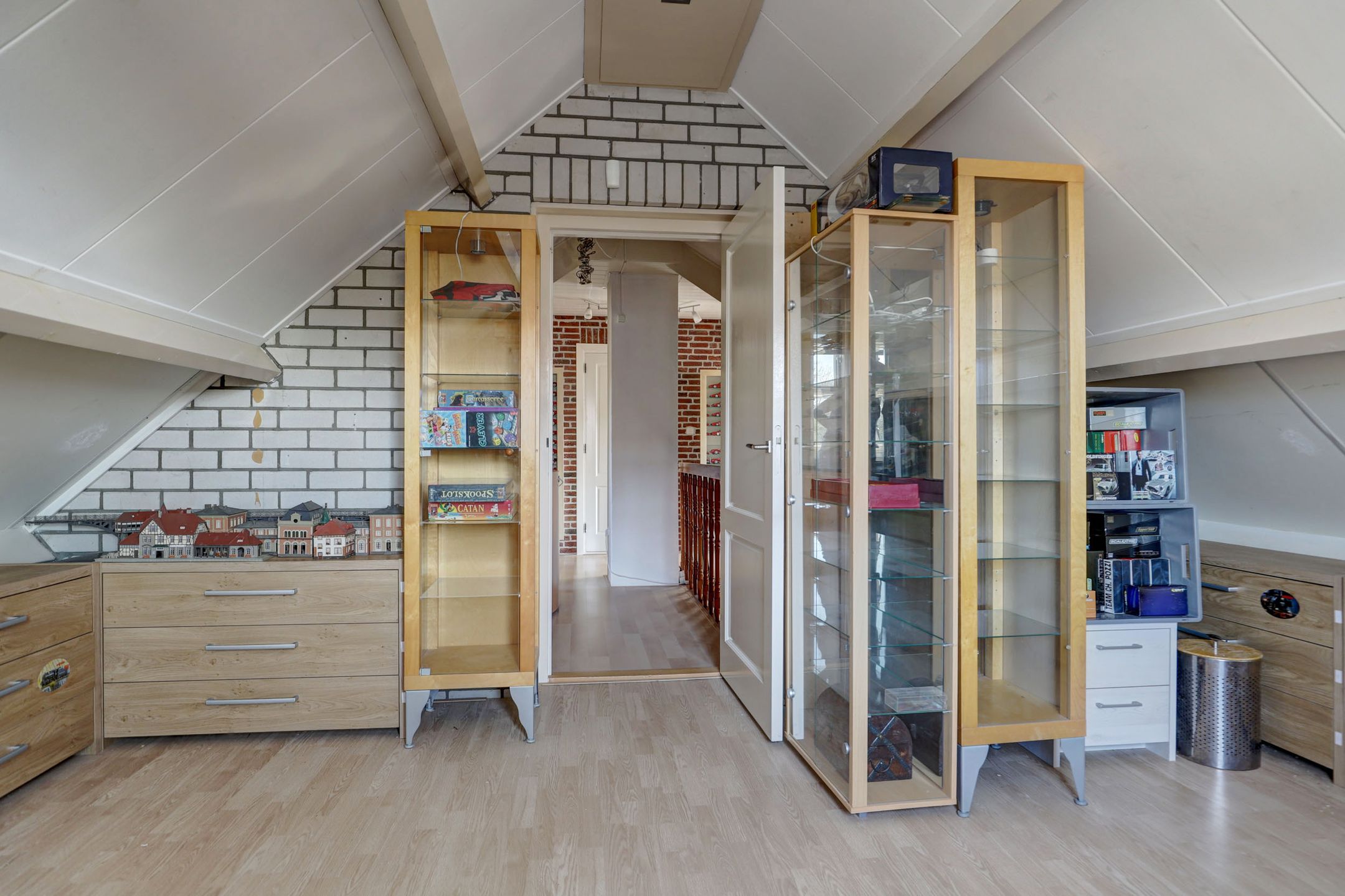 Photo 36 of Leeuwerik 6