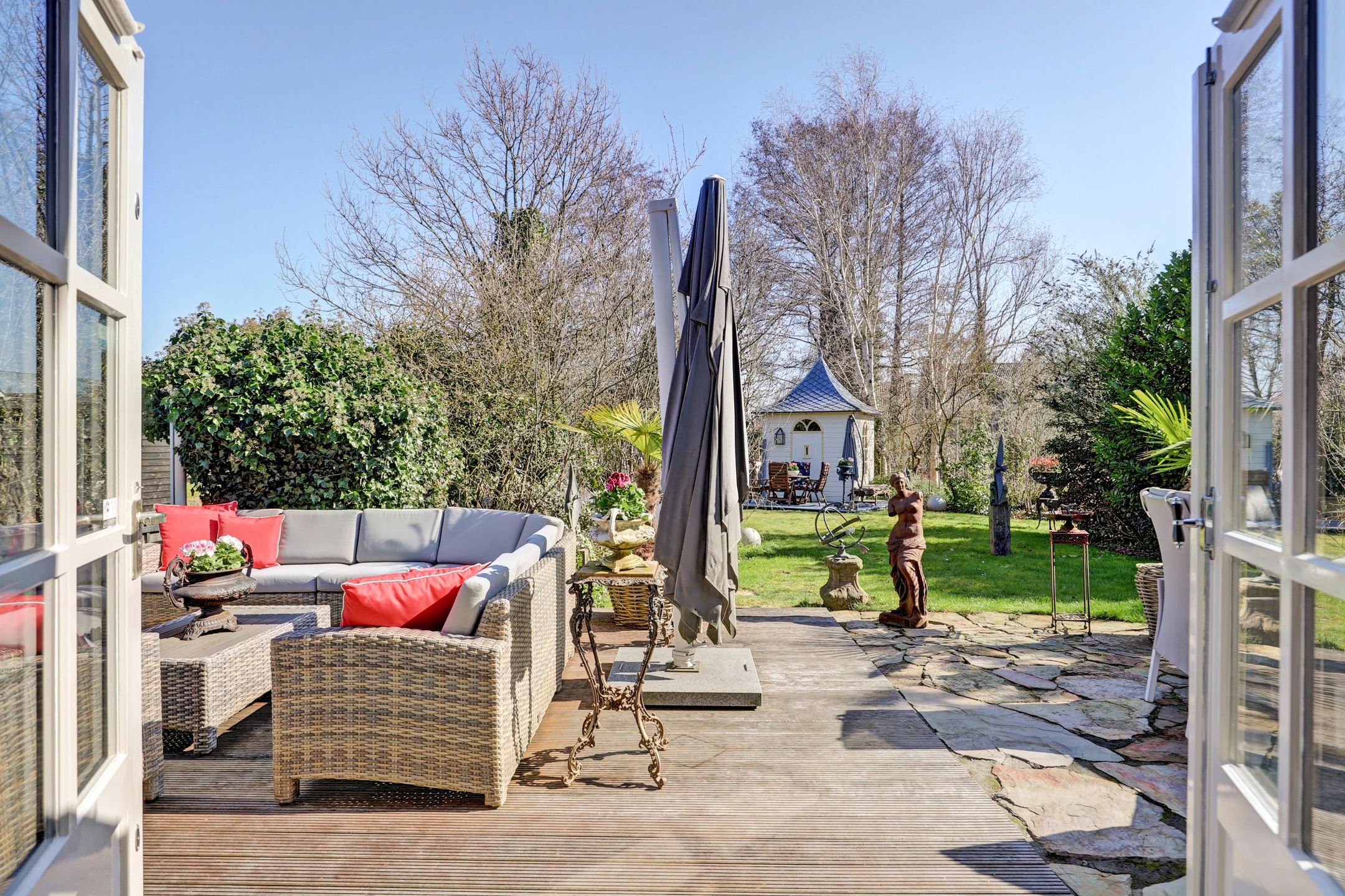 Photo 21 of Leeuwerik 6