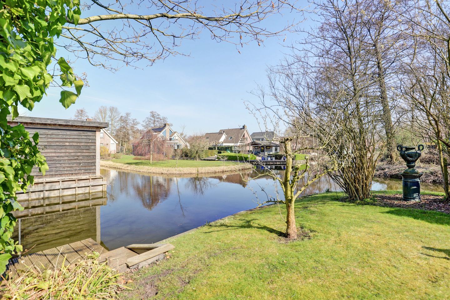 Photo 44 of Leeuwerik 6