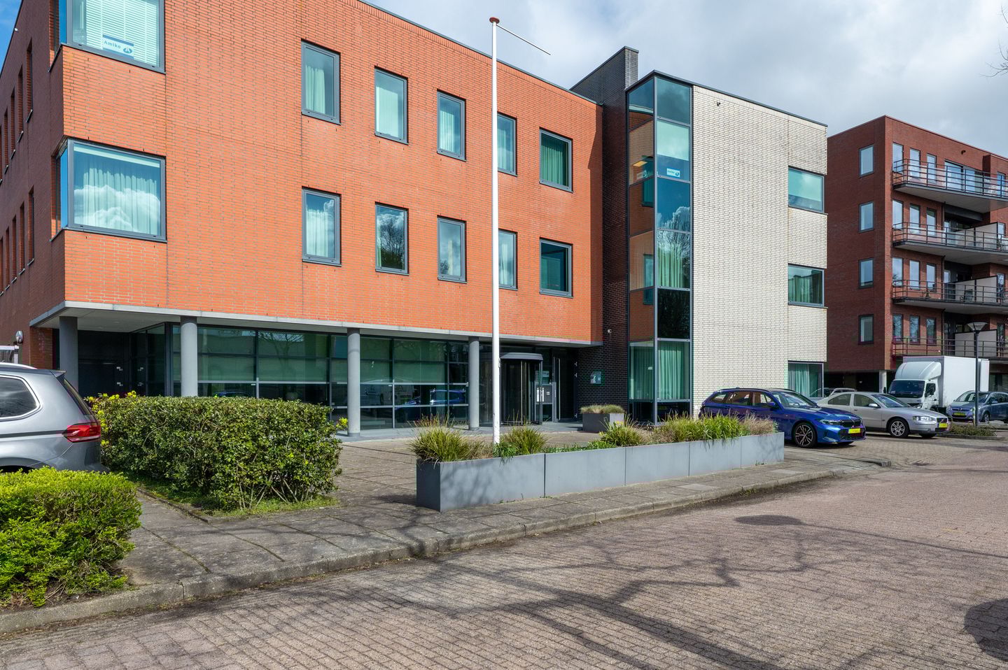 View photo 4 of Huizermaatweg 600