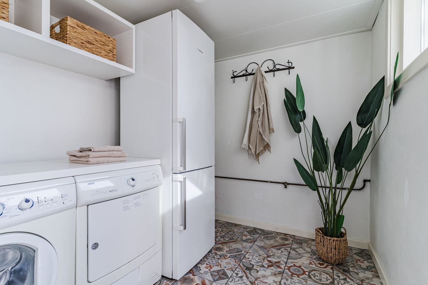 Foto 25 van Kennemerstraatweg 122