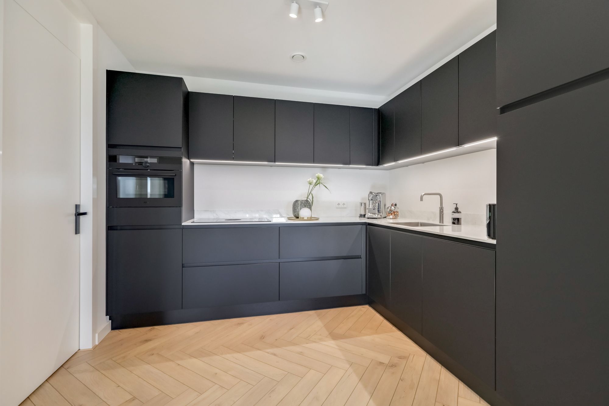 Photo 3 of Eltenseweg 5-A2