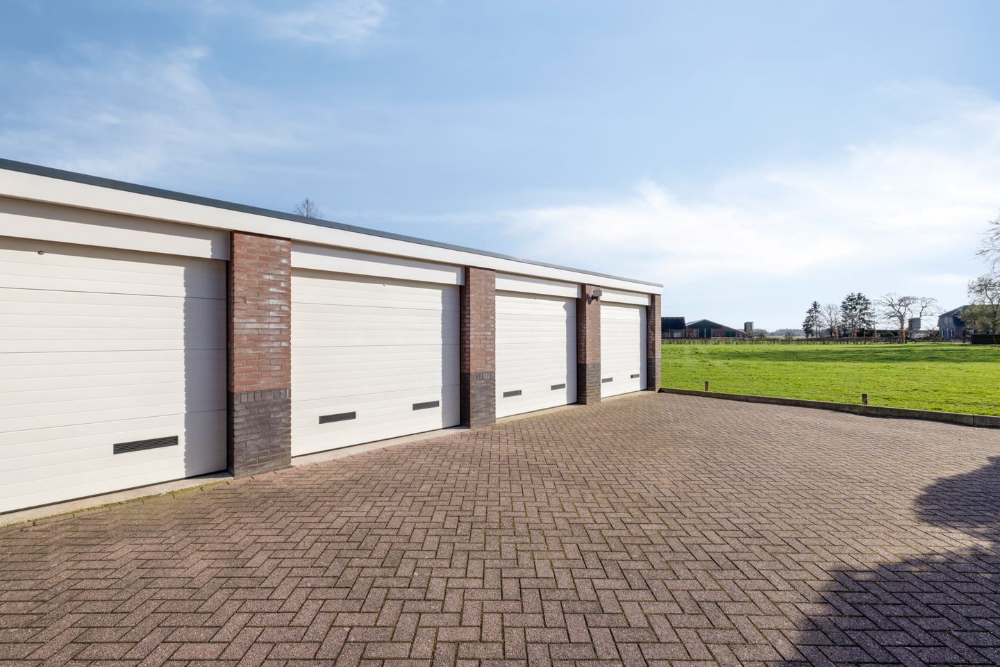 Photo 10 of Eltenseweg 5-A2