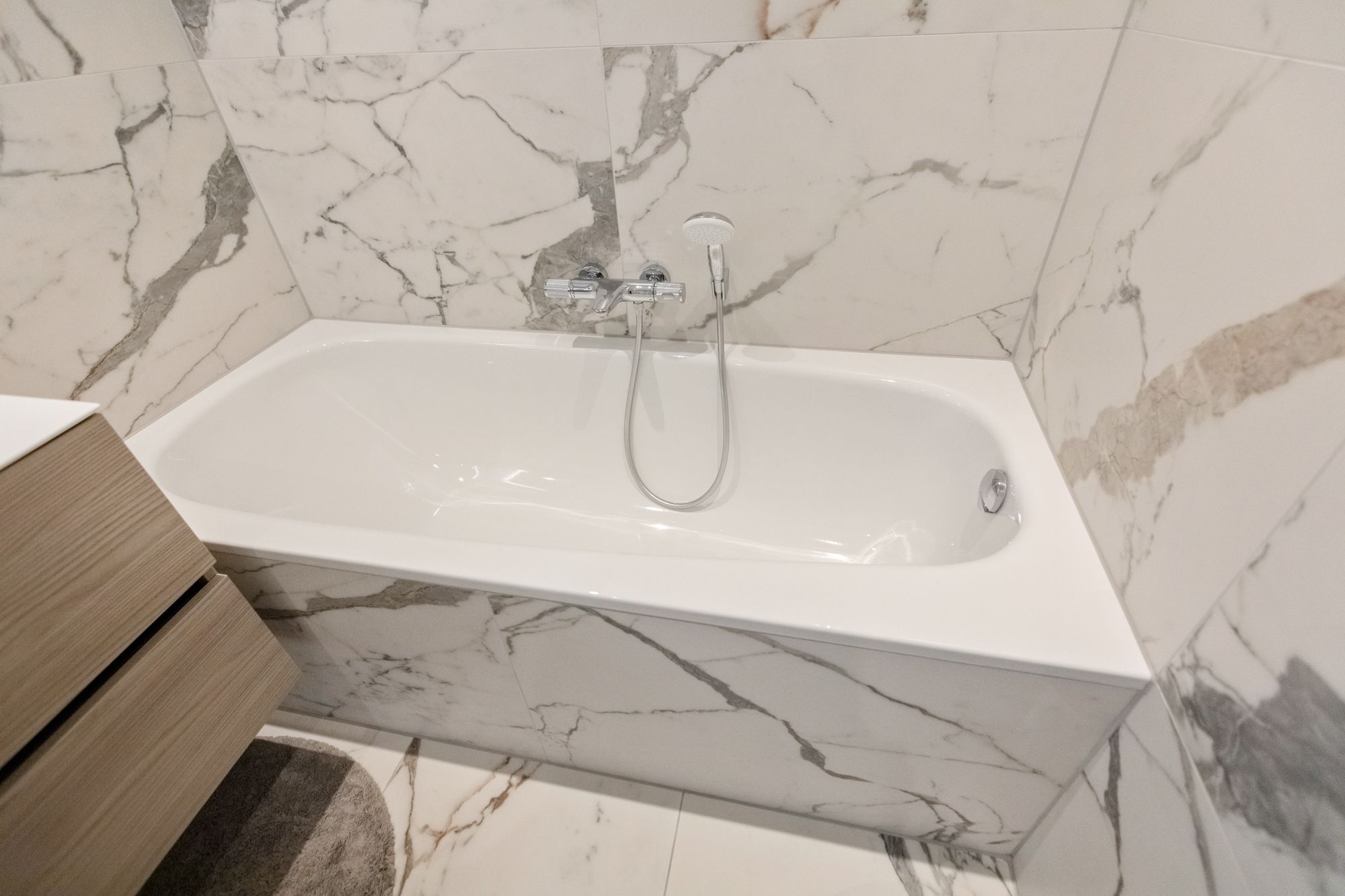 Photo 42 of Eltenseweg 5-A2