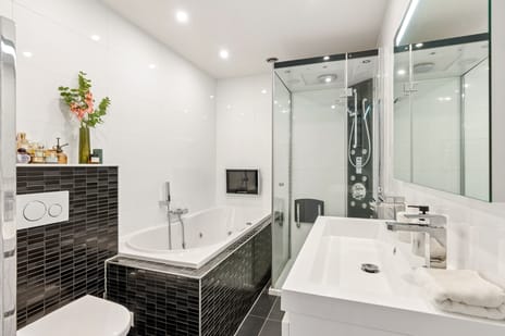 Razeil 34 tertiary image