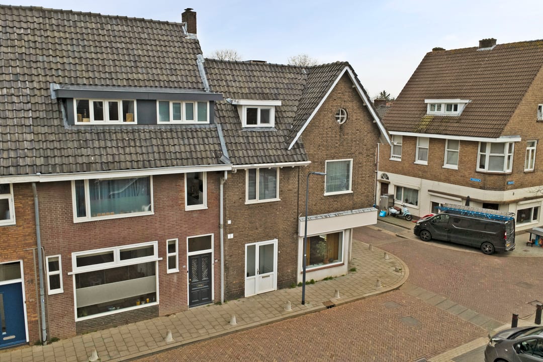 Photo 32 of Cederstraat 2-B