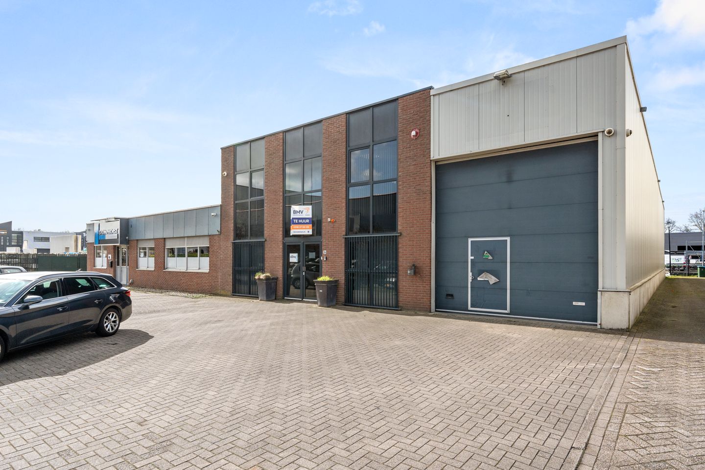 View photo 1 of Curiestraat 3-A