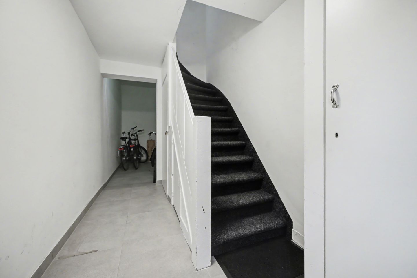 Photo 25 of Cederstraat 2-B