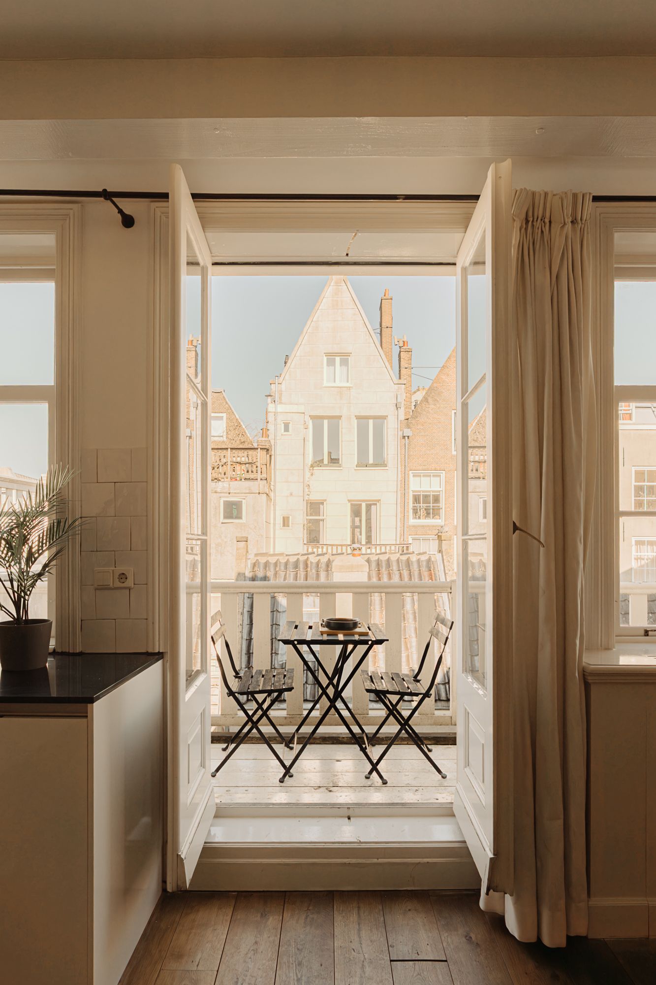 Foto 15 van Nieuwe Leliestraat 8-2