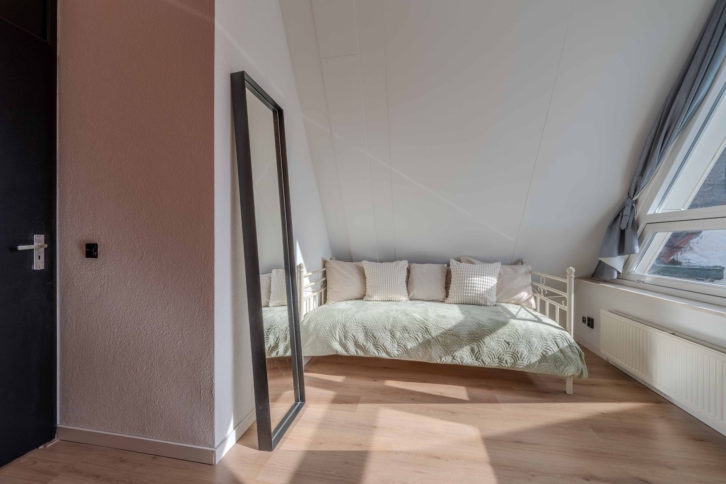 Spacious Maisonnette Apartment in Katwijk Centre Near the Beach — 20