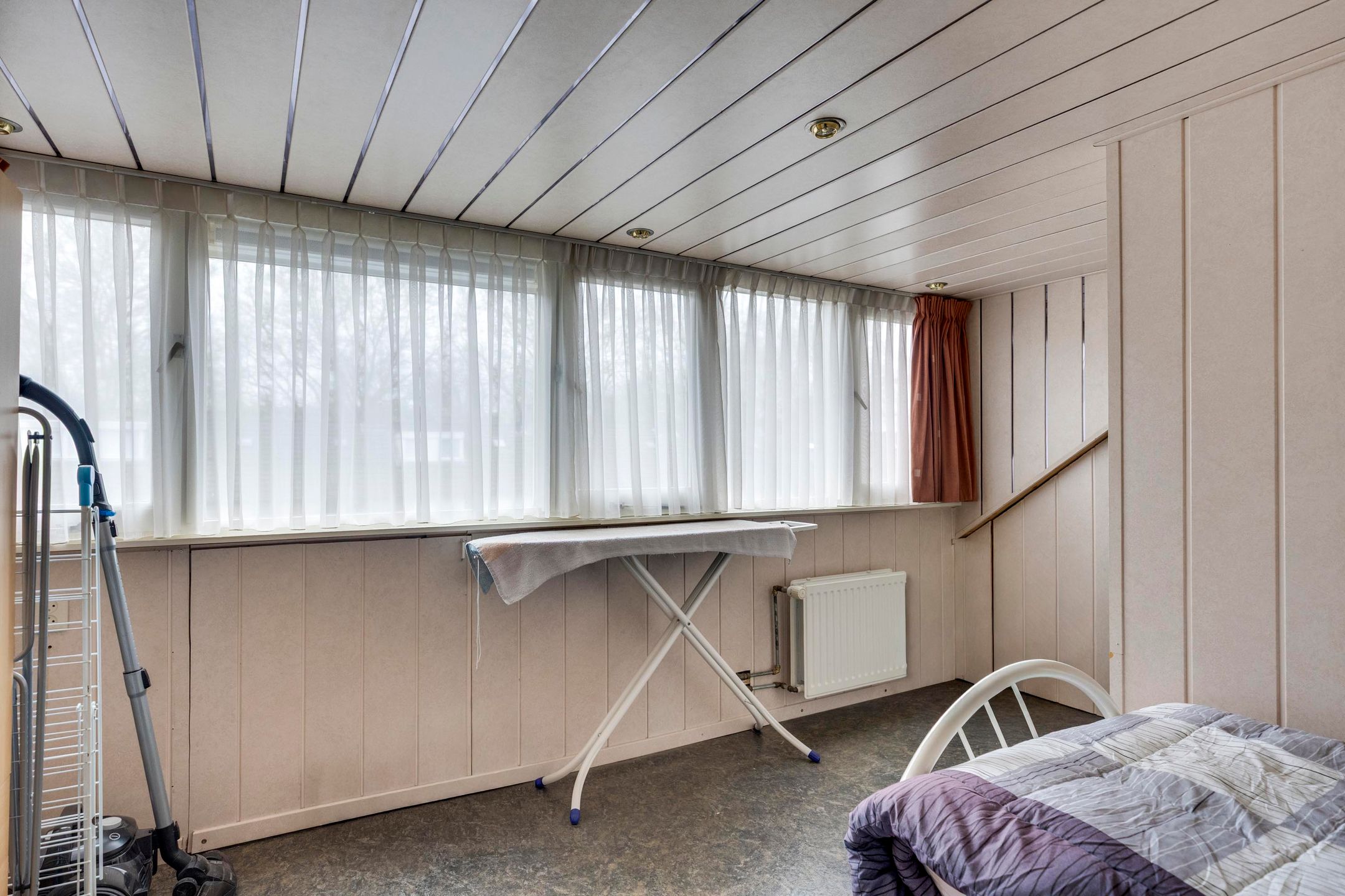 Photo 18 of Sirius 16