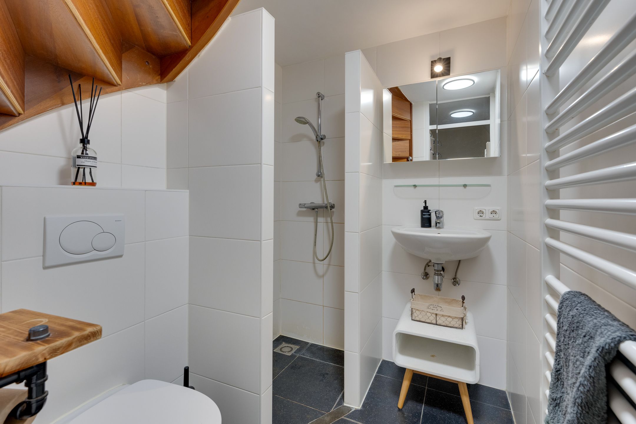 Foto 6 van Hazenstraat 8