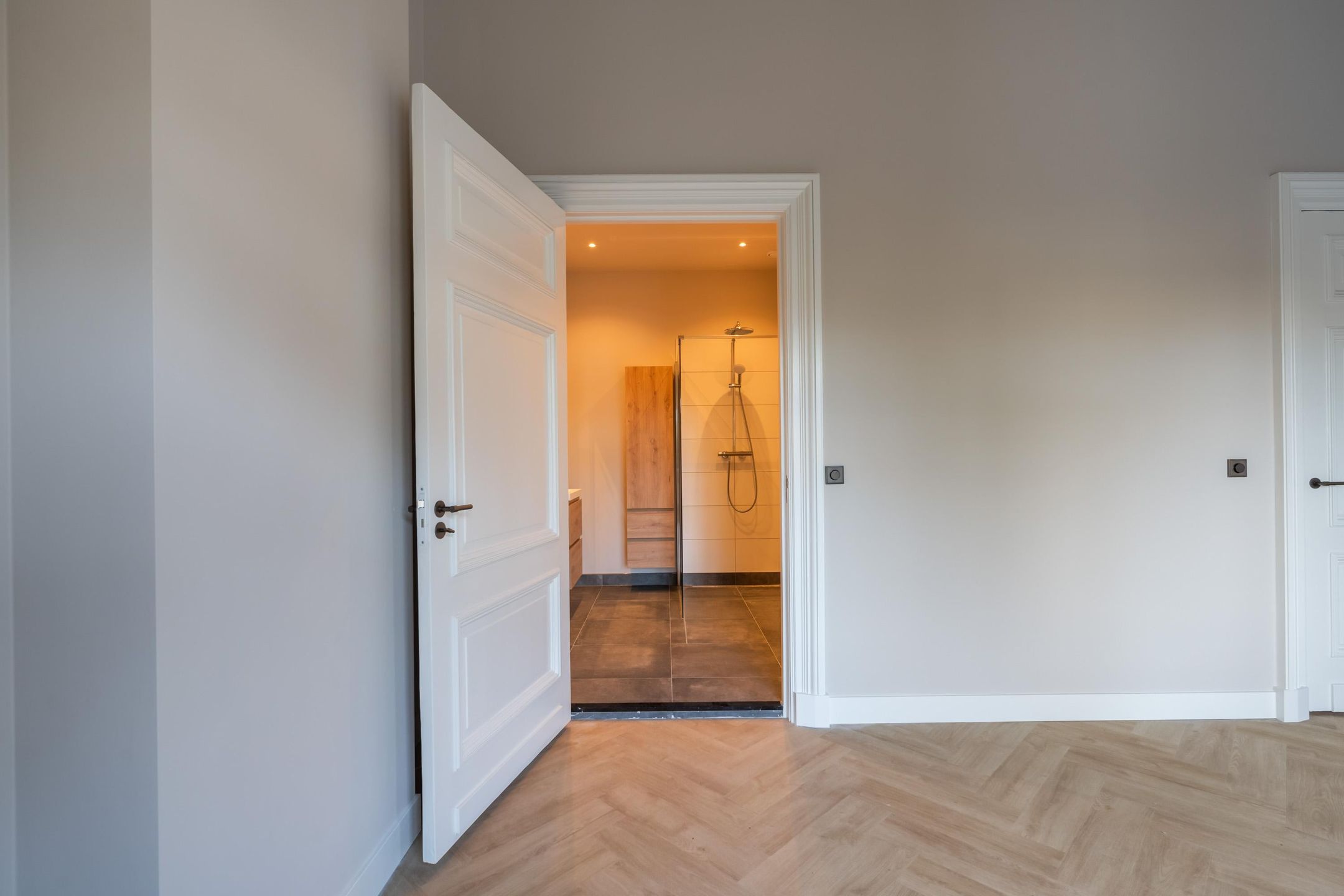 Foto 42 van Nassauplein 24-B