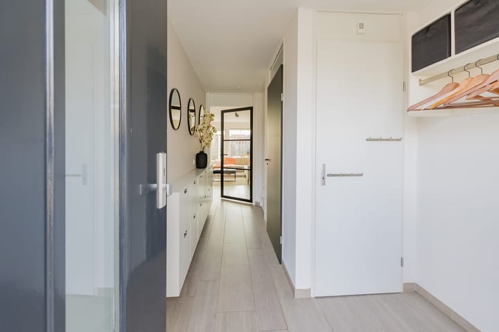 Photo 4 of Christinastraat 17