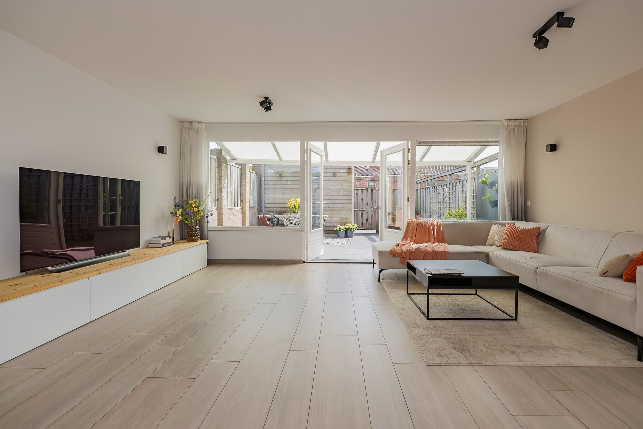 Foto 21 van Christinastraat 17