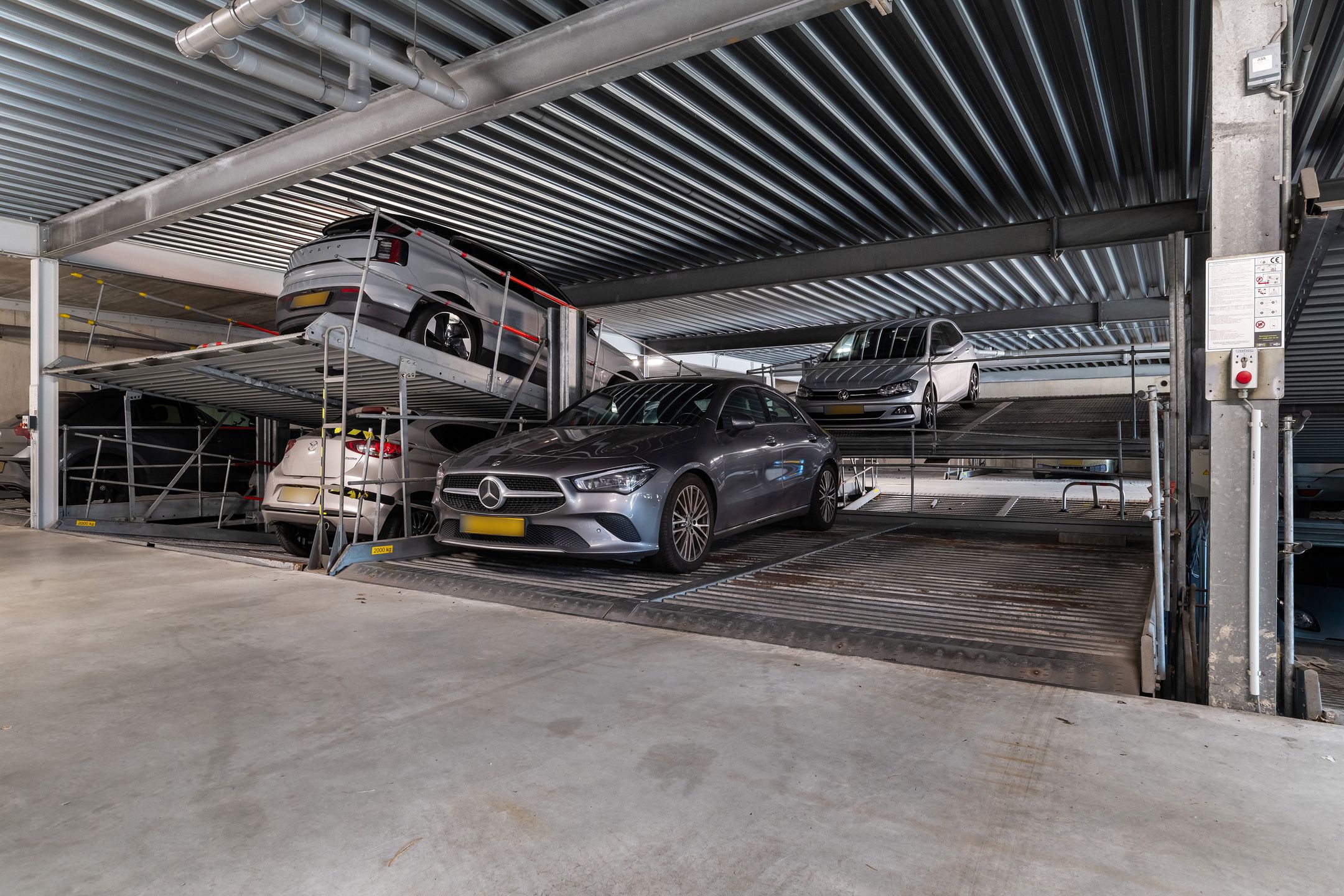 Photo 21 of Maashaven N.z. 545