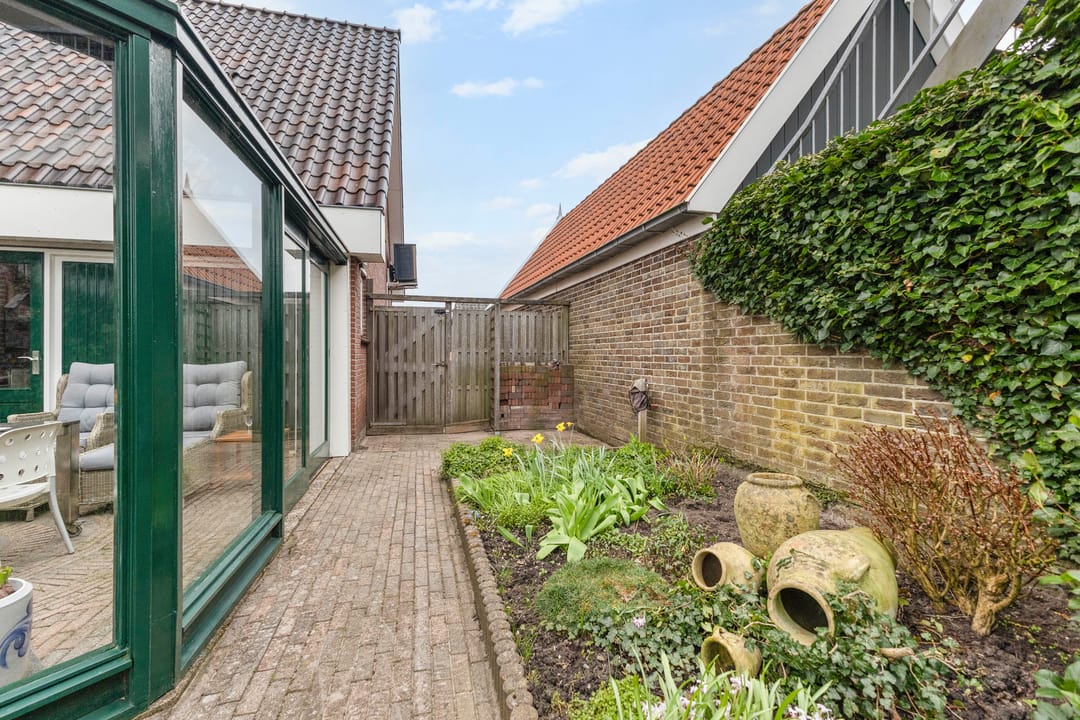 Foto 47 van Zuiderstraat 73