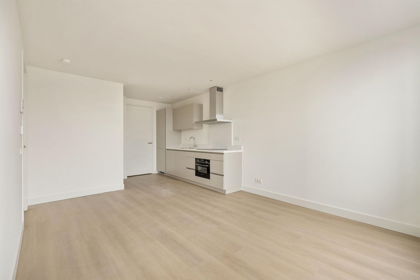 Foto 4 van Zaanweg 66-D