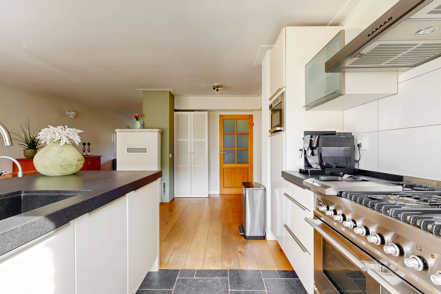 Foto 14 van Ceder 34