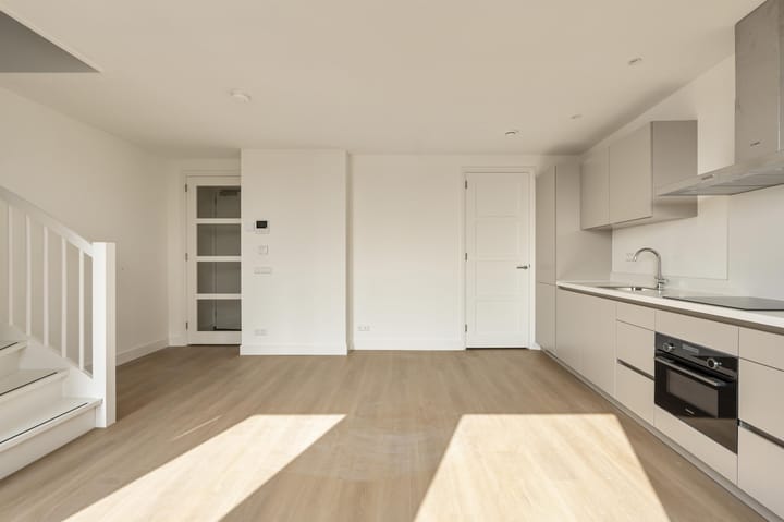Foto 4 van Zaanweg 66-H