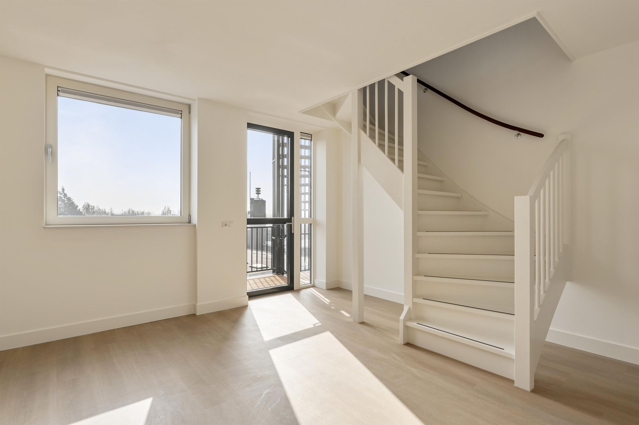 Foto 6 van Zaanweg 66-H