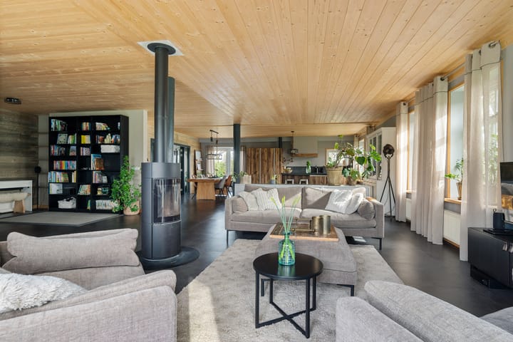 Foto 2 van Waardpolderhoofdweg 1