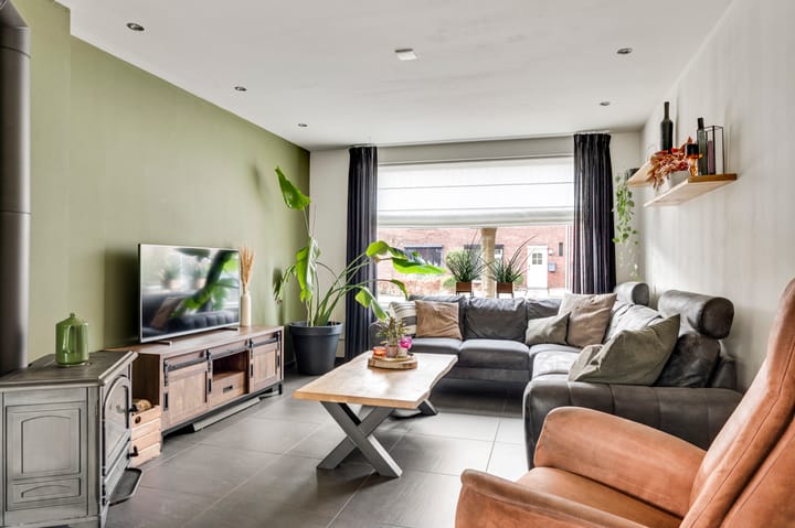 Foto 2 van Van Stepraethstraat 9