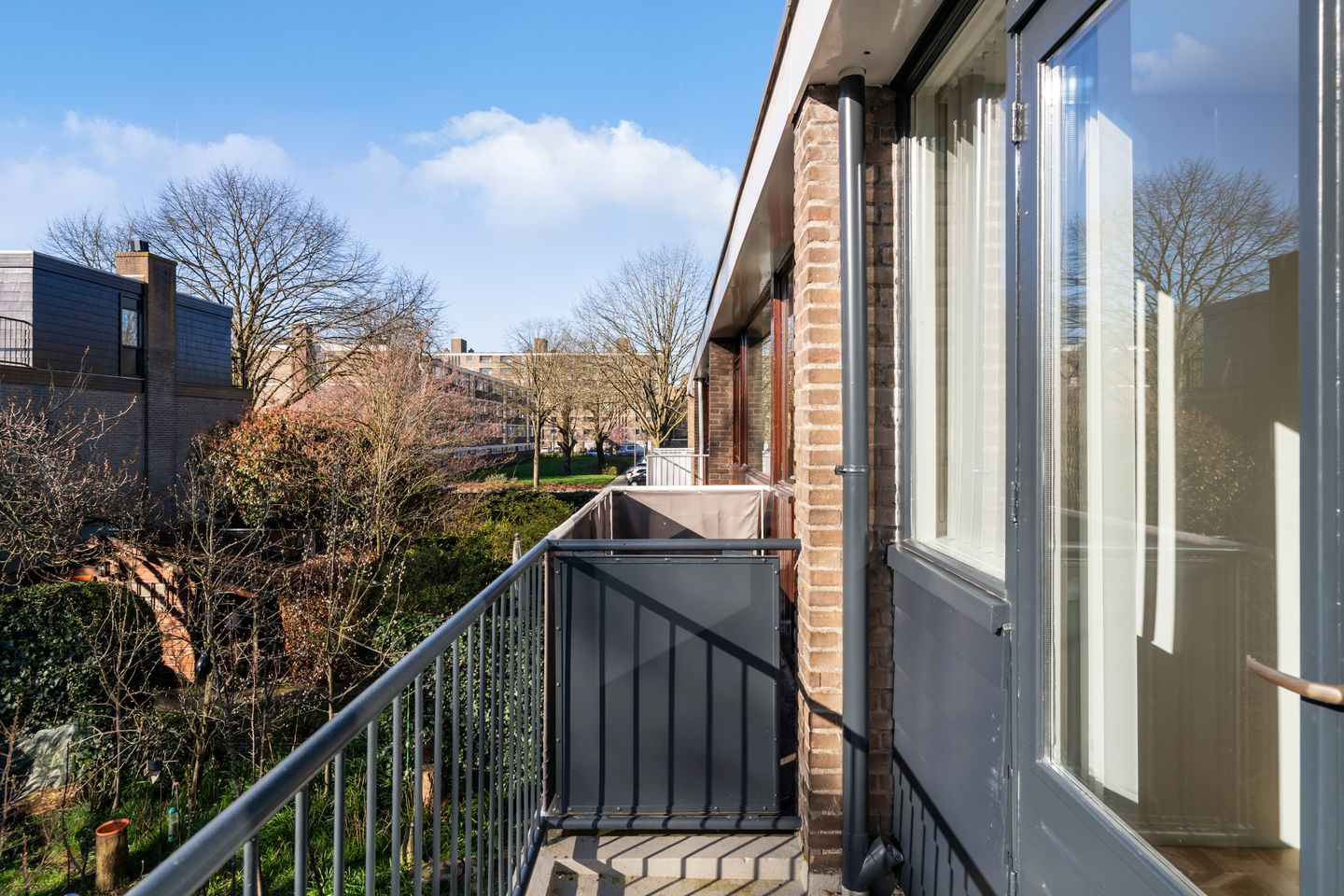 Foto 44 van Van Bassenstraat 74