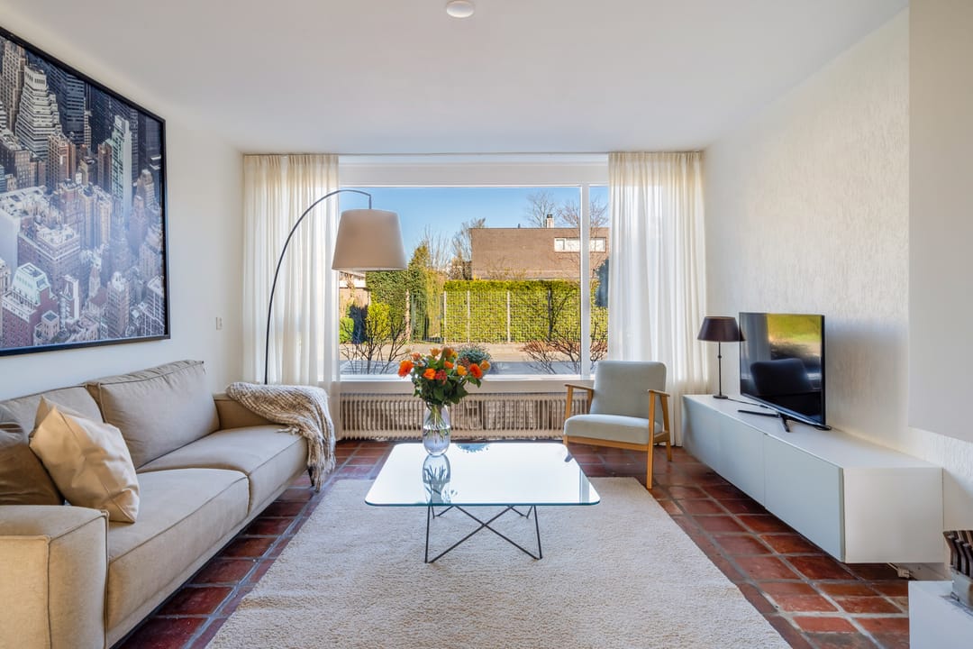 Foto 13 van Van Bassenstraat 74