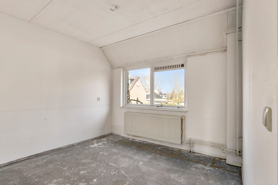 Foto 7 van Gravekamp 8