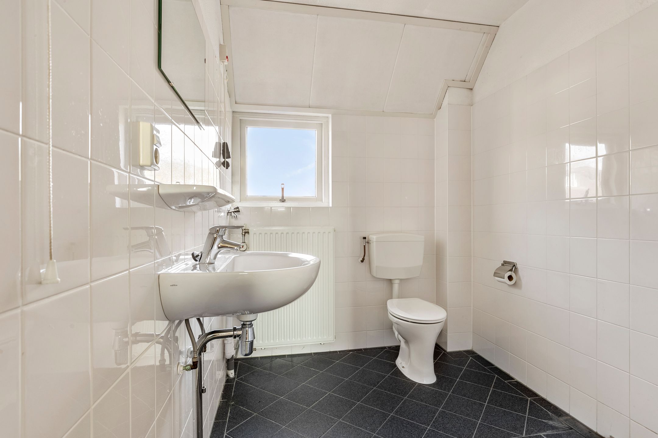 Foto 12 van Gravekamp 8