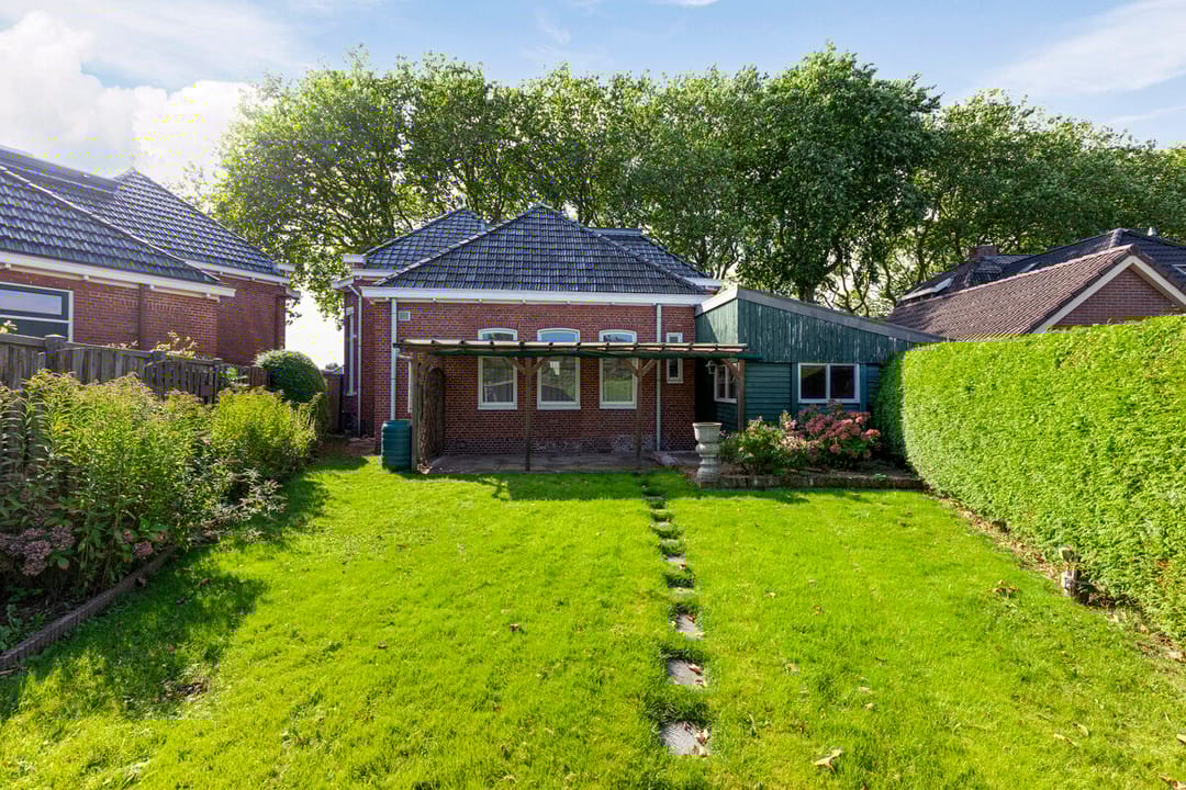 Foto 32 van Stationsstraat 2