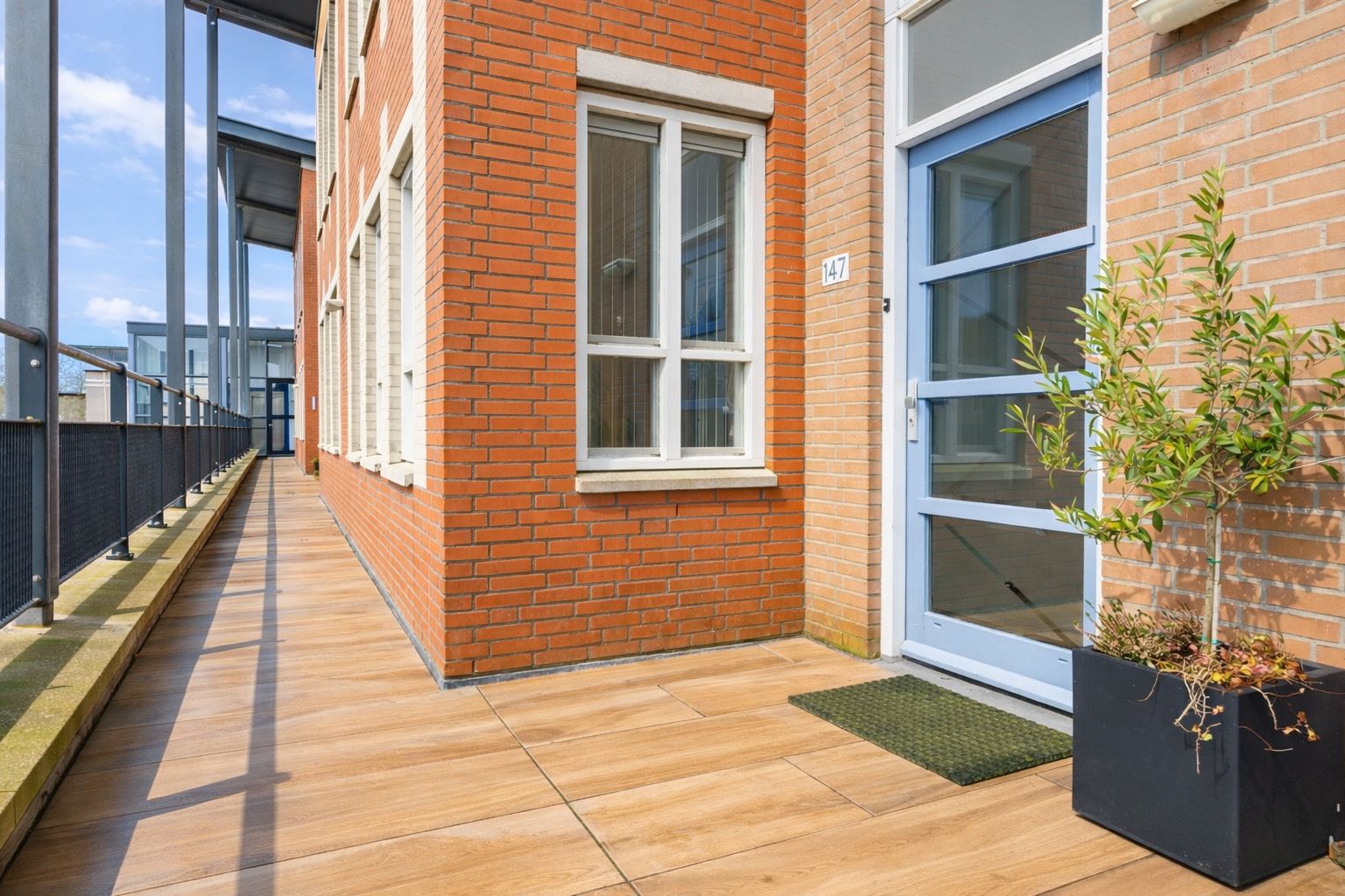 Foto 3 van Poortwacht 147