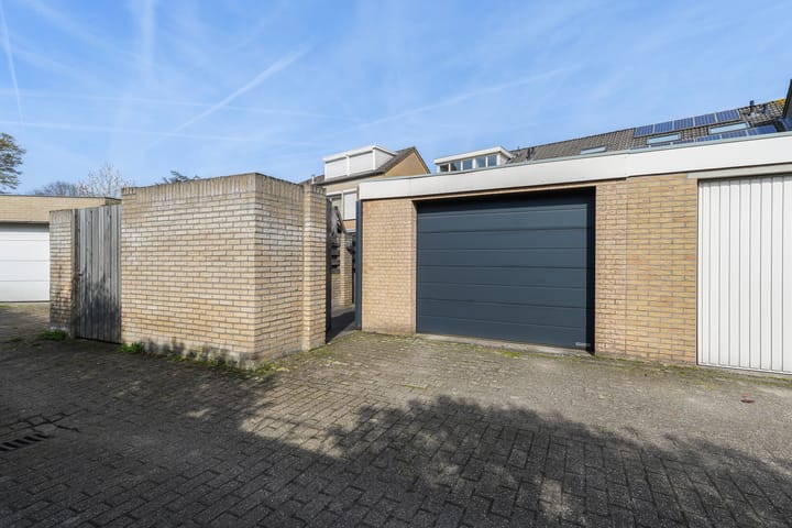 Photo 2 of Waterlaat 22