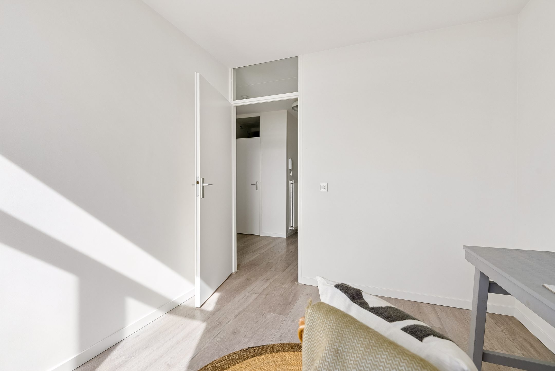 Photo 33 of Terpmeent 40