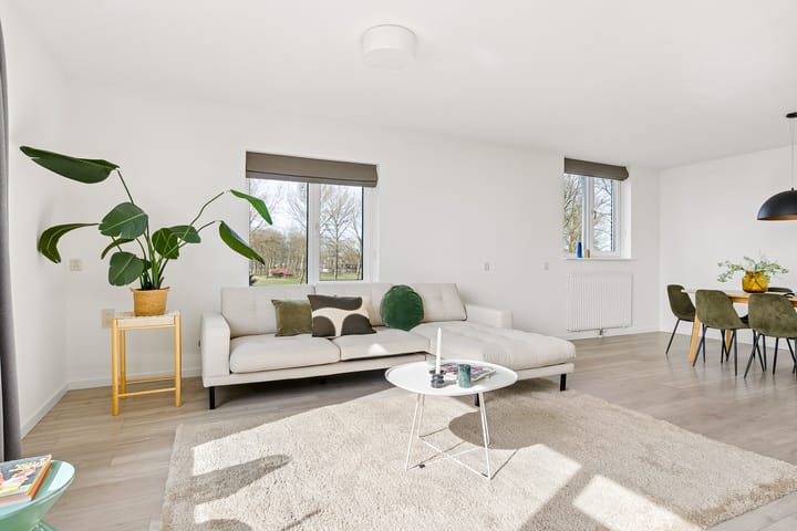 Photo 4 of Terpmeent 40