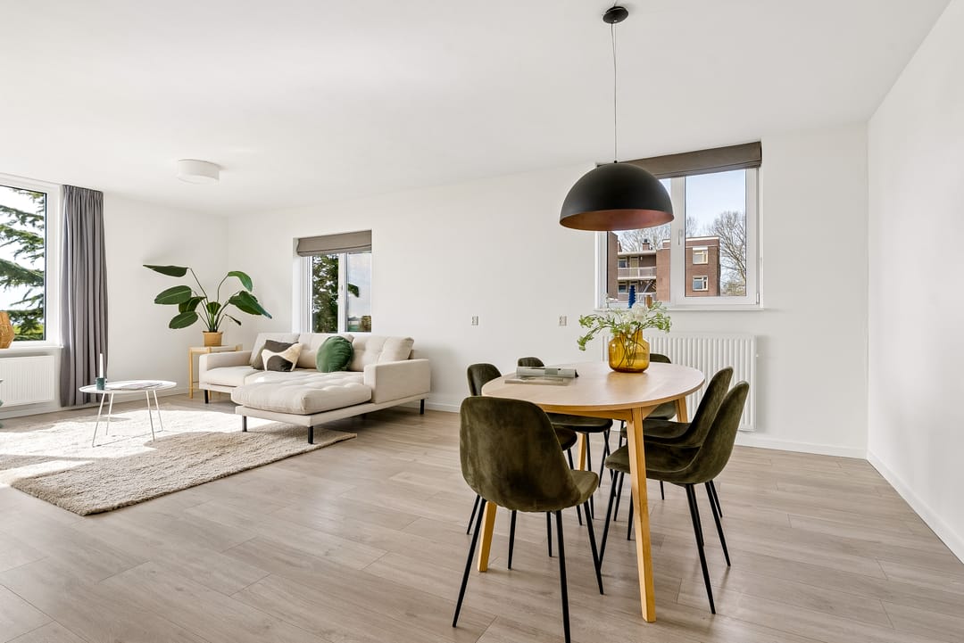 Photo 8 of Terpmeent 40