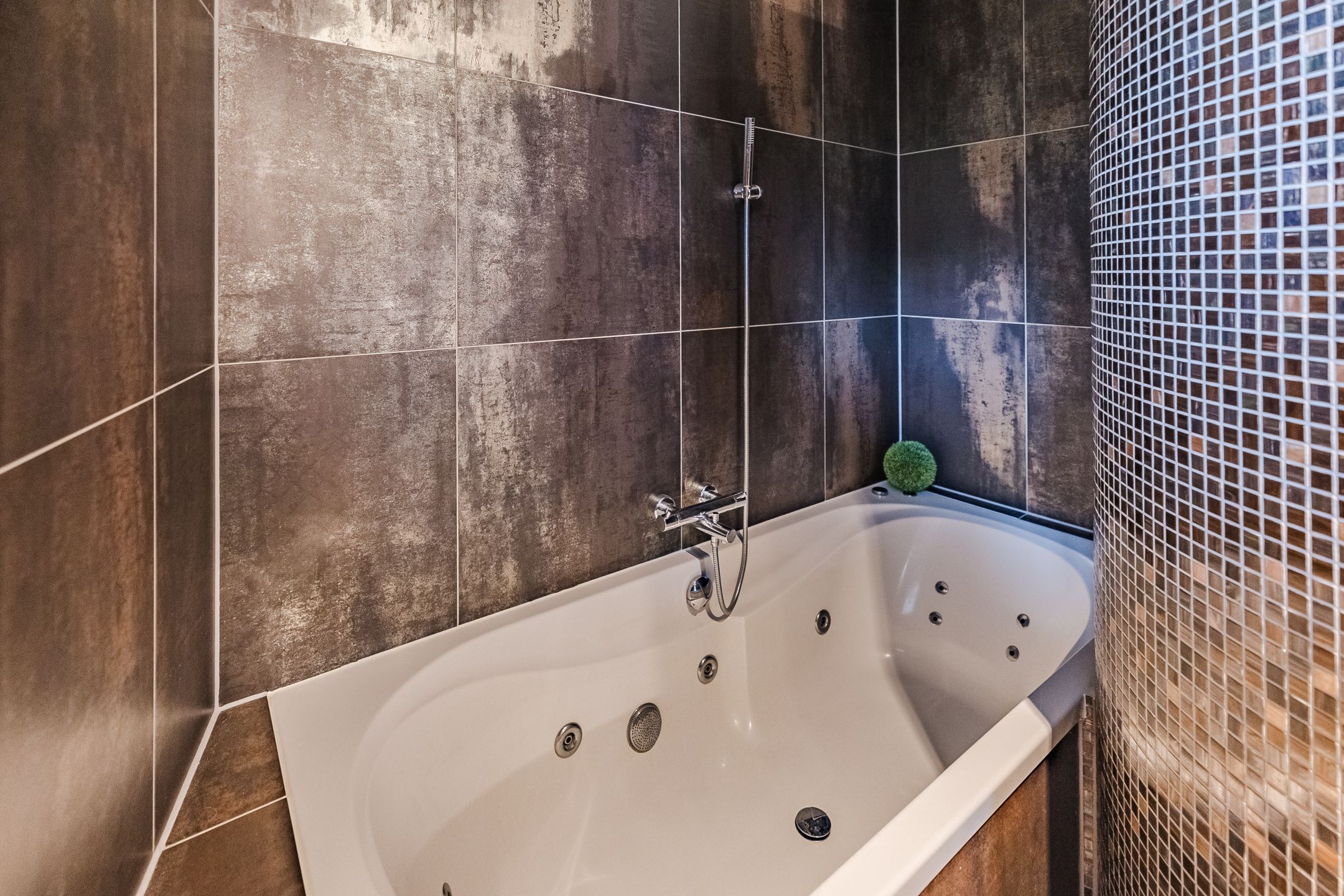 Foto 15 van Elsweg 15-9