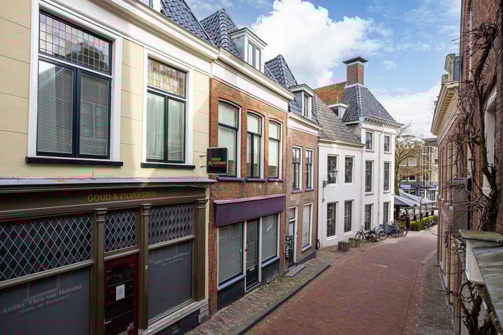 Muggesteeg 1 main image