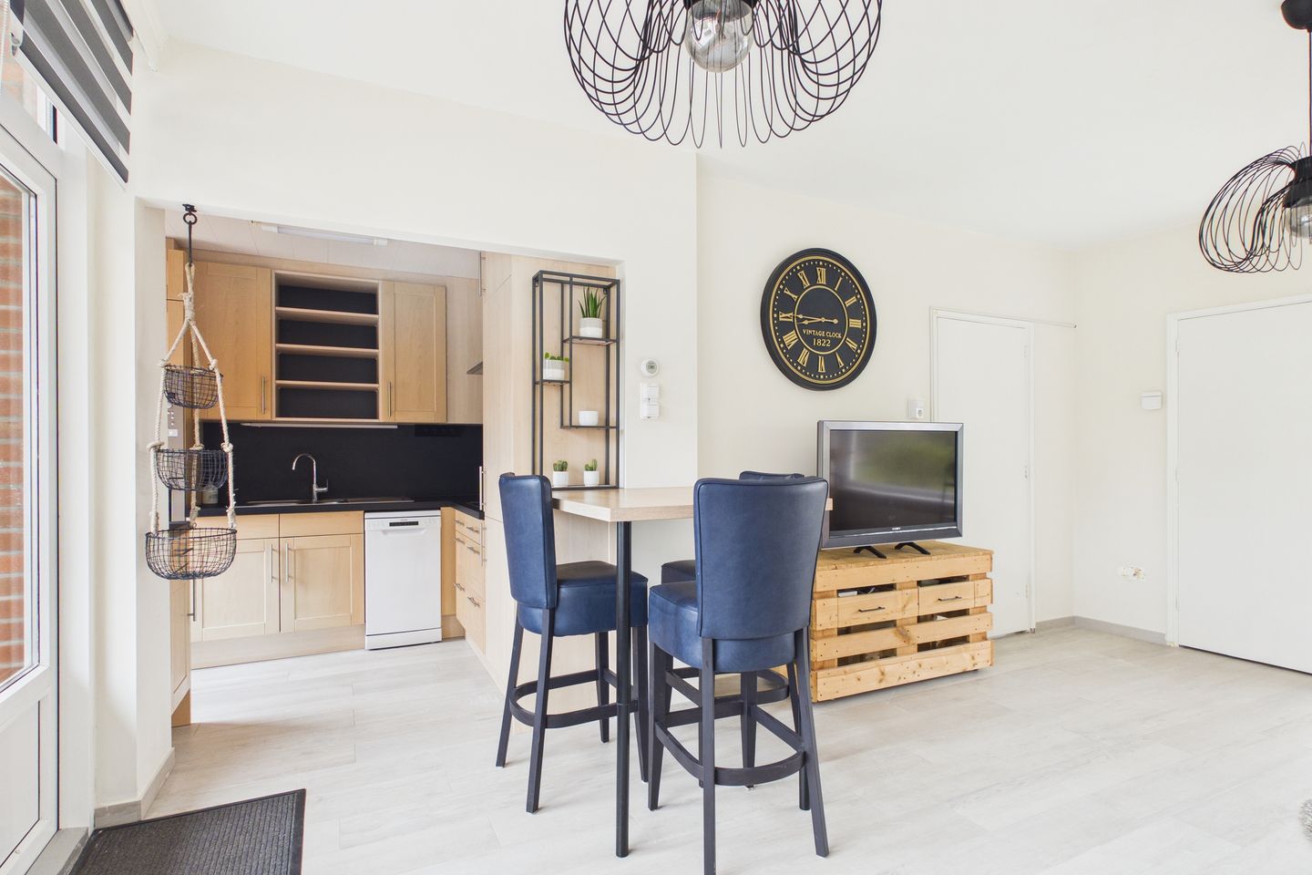 Foto 4 van Bellamystraat 43