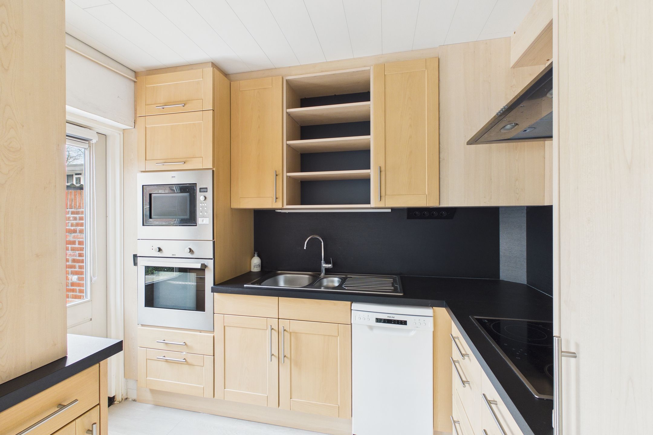 Foto 15 van Bellamystraat 43